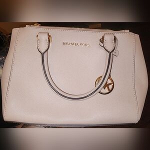 Michael Kors Dusty Pink Satchel *799.01K